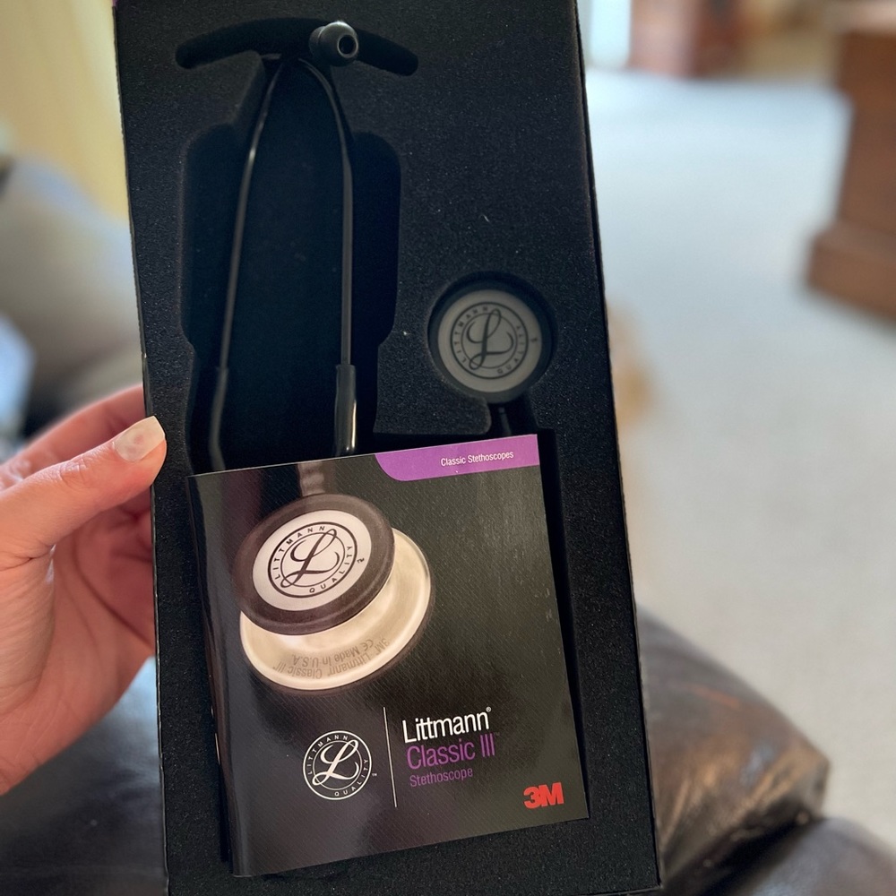 3M Littmann Classic III Monitoring Stethoscope, Black Edition